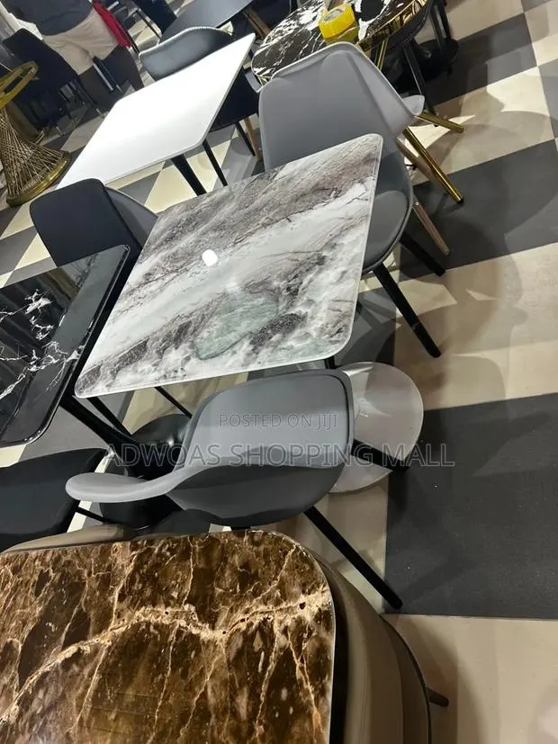 2 Seater Dining Set · Photo 1