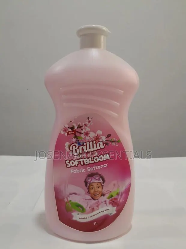 Brillia SoftBloom Fabric Softener 1L – Soft Fresh-Smelling Clothes · Photo 1