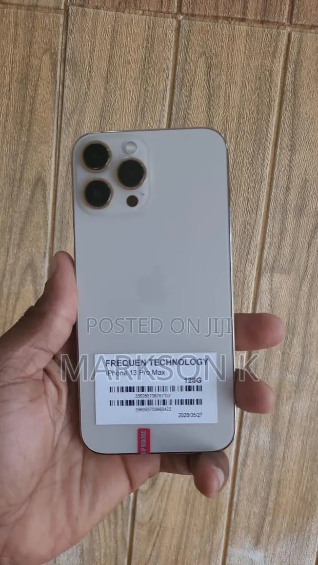 Apple iPhone 13 Pro Max 128 GB White · Photo 1