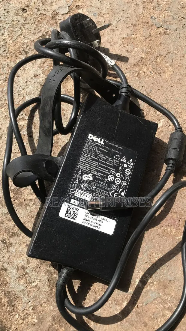 Dell Laptop Charger Pa-4e Family Power Adapter Big Pin 130 Watts · Photo 1