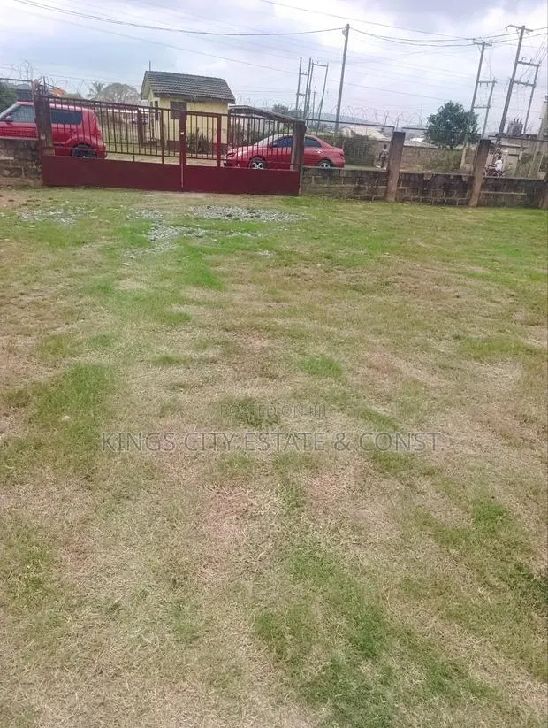 5.5 Acres Land for Sale at Main Road, Achimota - Nsawam Rd · Photo 1