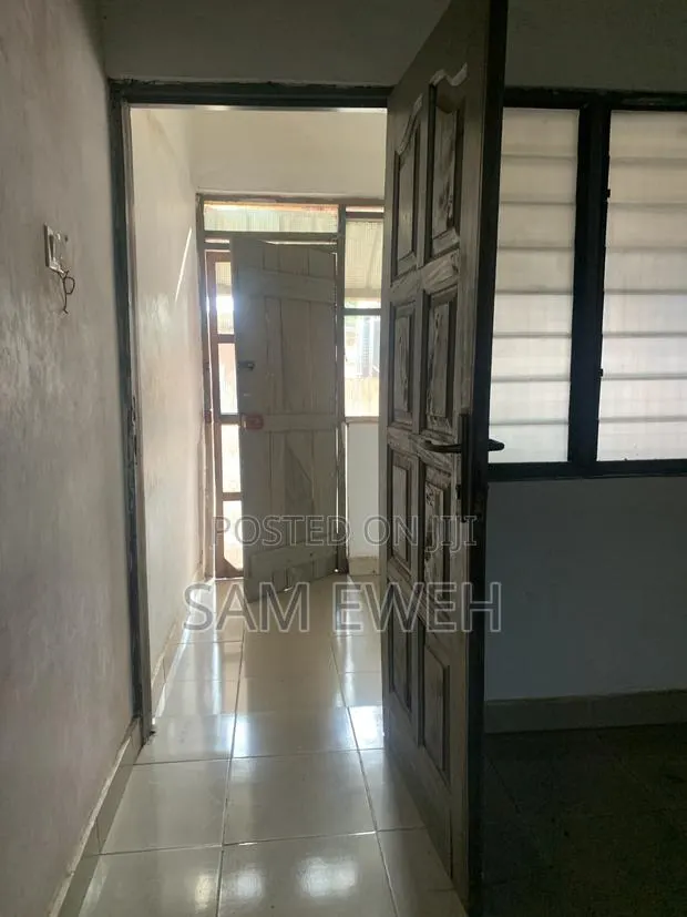 1bdrm Apartment in Olebu for rent · Photo 1