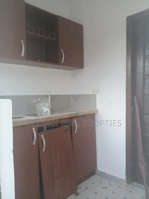 1bdrm Apartment in Adenta, Frafraha for rent · Photo 1