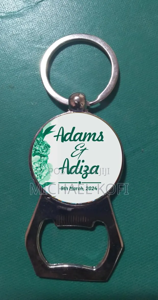 Dommy Keyholder · Photo 1