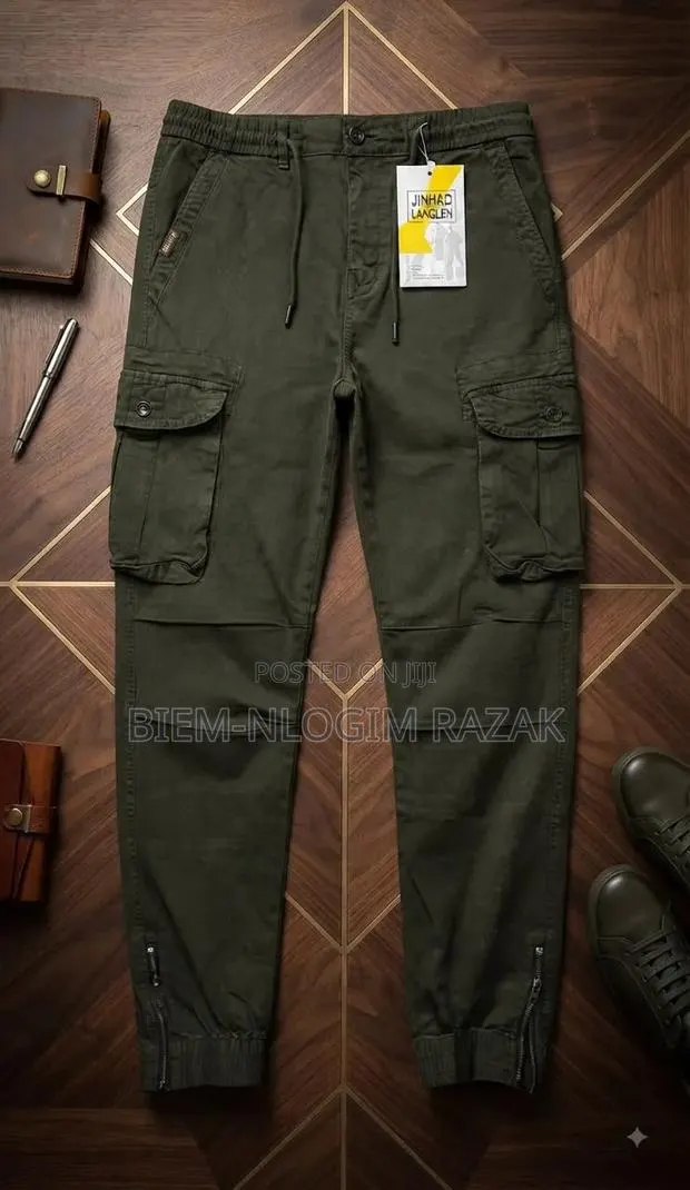 Topmost Quality Cargo Pant Available in Stock · Photo 1