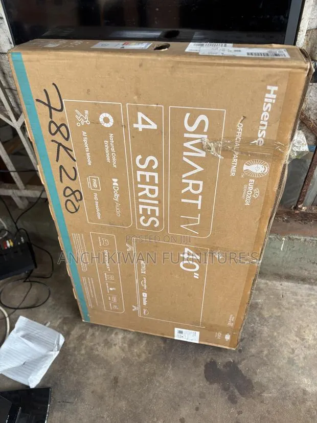 Brand New Inbox Hisense 40 Inches Smart/Digital Satellite · Photo 1