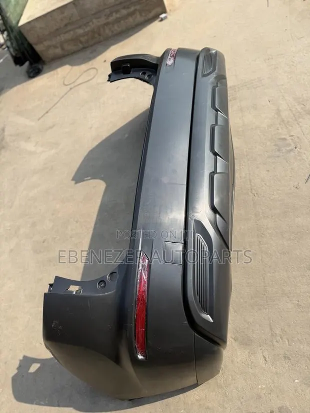 Mitsubishi Outlander Rear Back Bumper Complete 2023 2024 2025 2026 · Photo 1
