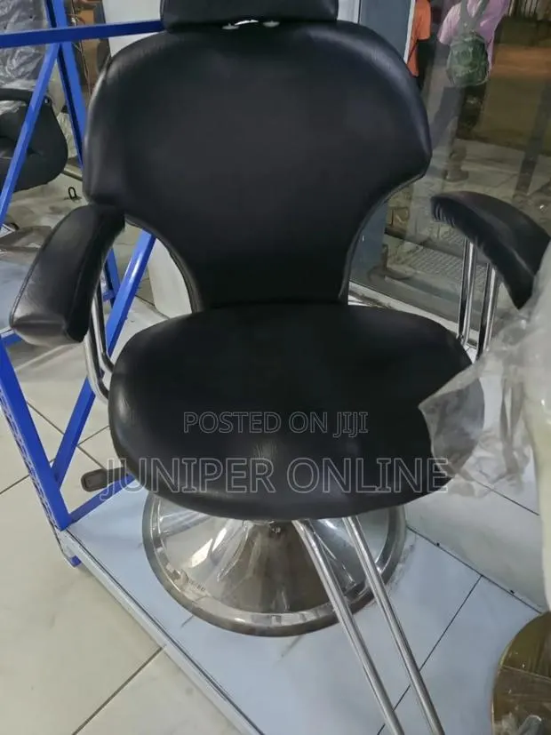 Saloon Chair · Photo 1