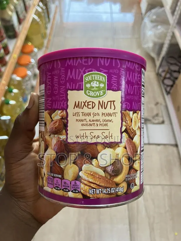 Southern Grove Mixed Nuts · Photo 1