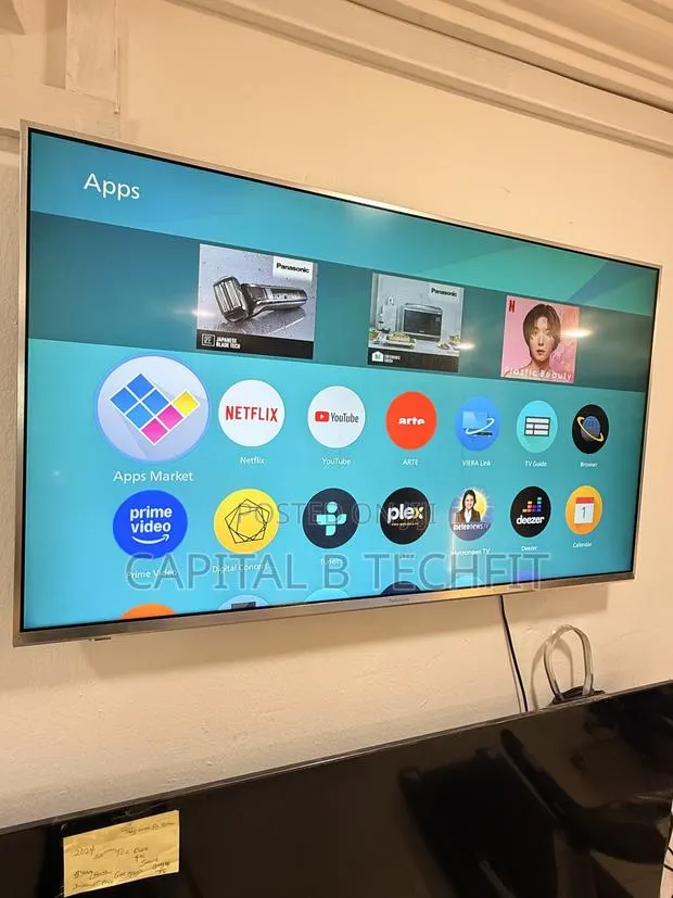 43inches Full Digital Satellite 4k UHD HDR SMART Panasonic TV · Photo 1