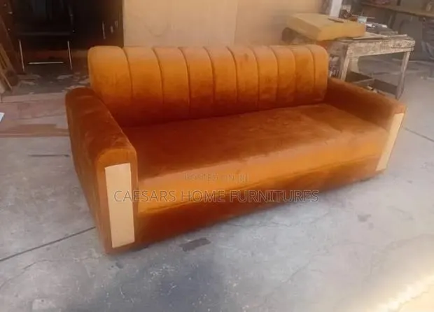 Modern 3 Seater Sofa · Photo 1