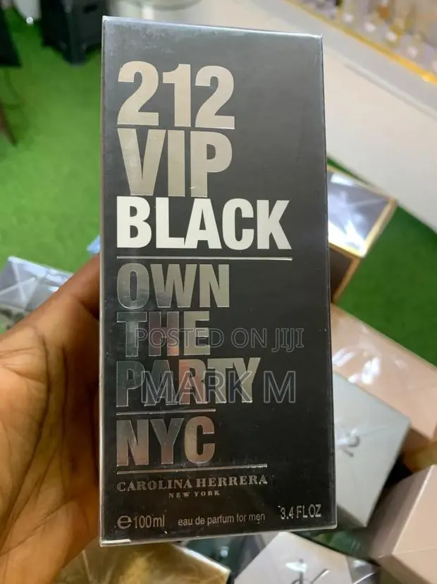 212 VIP Black · Photo 1