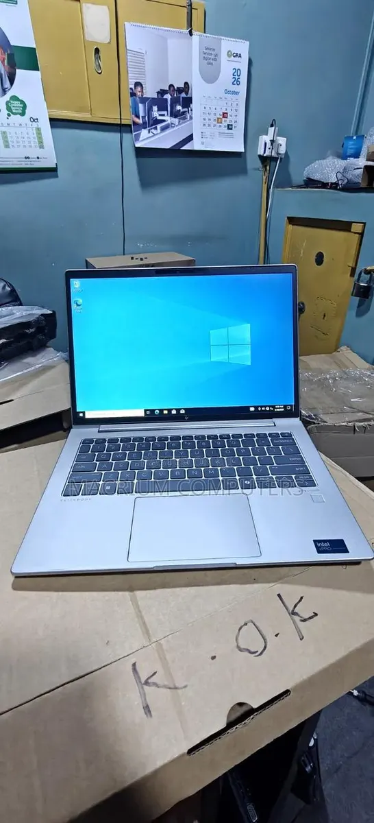 New Laptop HP EliteBook 640 G11 8GB Intel Core Ultra 7 SSD 256GB