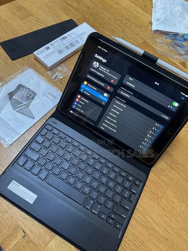 Apple iPad 9.7 32 GB Silver · Photo 1