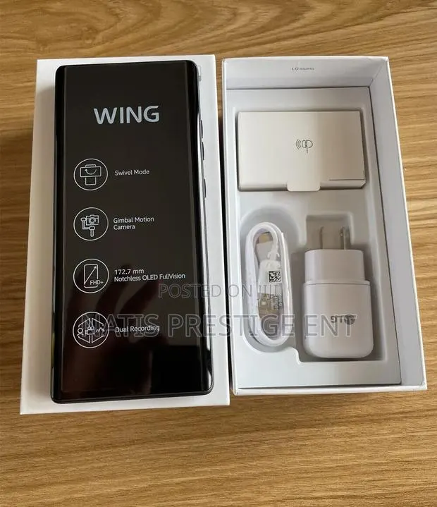 New LG Wing 5G 256 GB Black · Photo 1