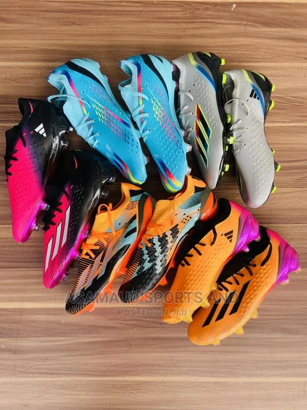 Original Football Cleat at Cool Price · Photo 1