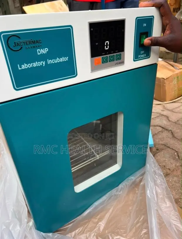 Laboratory Incubator 50ltrs · Photo 1