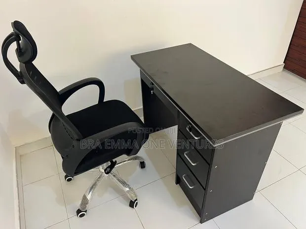 Office Desk Ergonomic Chair Set – Brand New · Photo 1