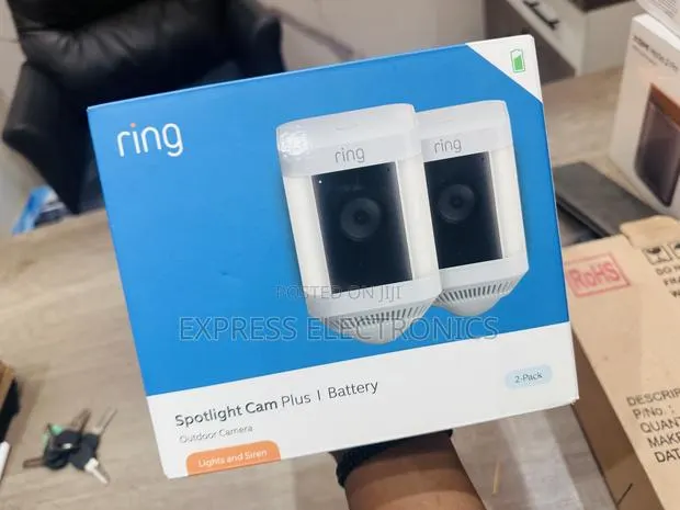 High Quality Ring Sportlight Cam Plus · Photo 1