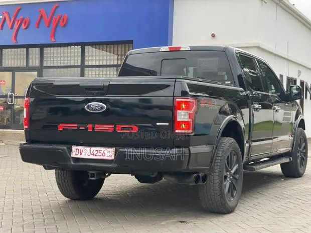 Ford F-150 XLT 4x4 Regular Cab Styleside 6.5 ft. box 122 in. WB 2019 · Photo 1