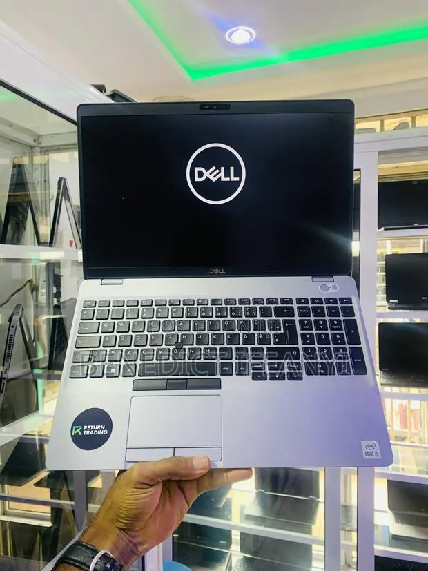 Laptop Dell Latitude 5510 16GB Intel Core i5 SSD 256GB · Photo 1