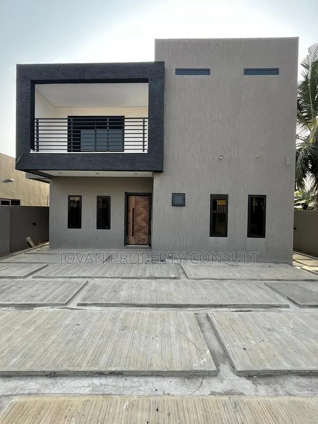 3bdrm House in Pokuase Fise for sale · Photo 1