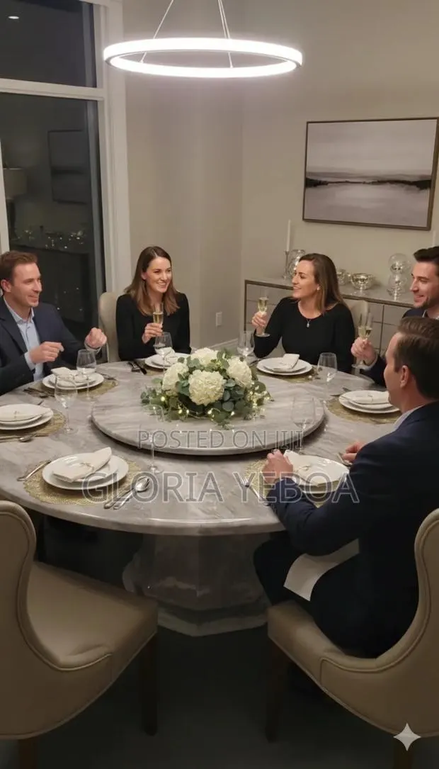 Luxury Billionaires Dinning Set · Photo 1