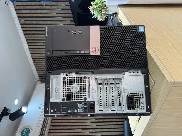 Desktop Computer Dell Optiplex 5040 8GB Intel Core i7 HDD 1T · Photo 1