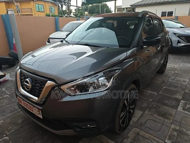 Nissan Kicks 2017 Gray · Photo 1