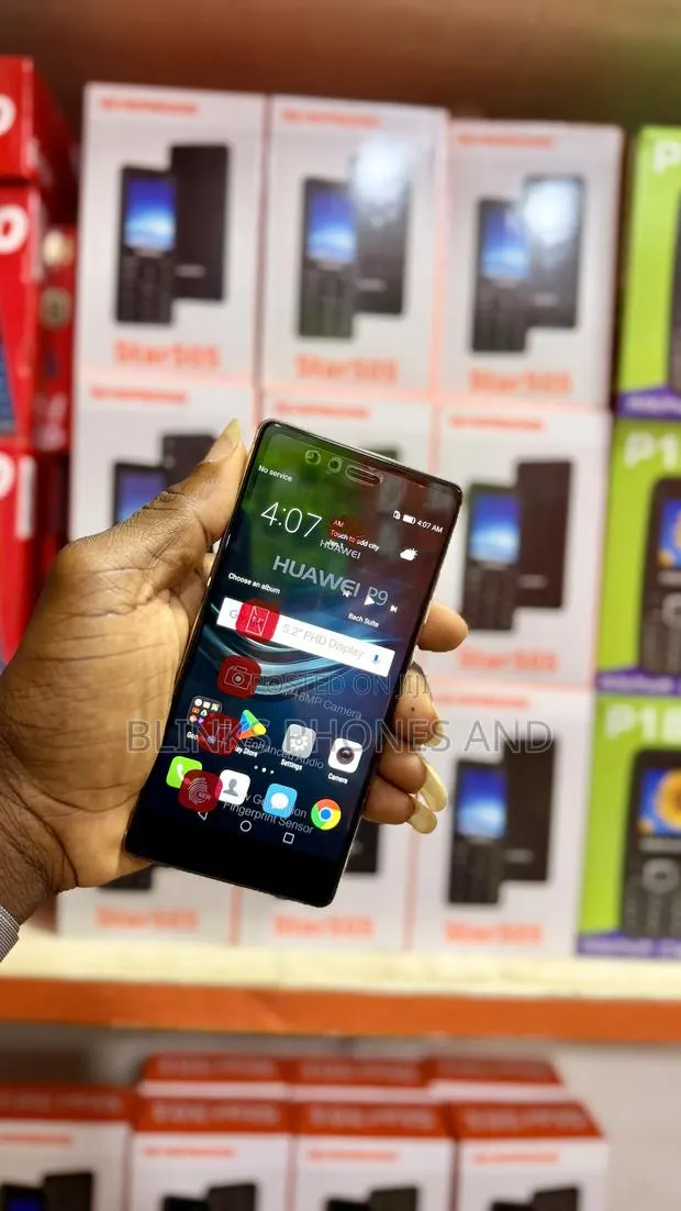 Huawei P9 64 GB Silver · Photo 1