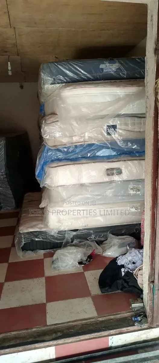 Orthopedic Mattress Double Size and Queen Size Mattress F · Photo 1