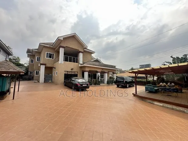 5bdrm Mansion in East Legon for rent · Photo 1