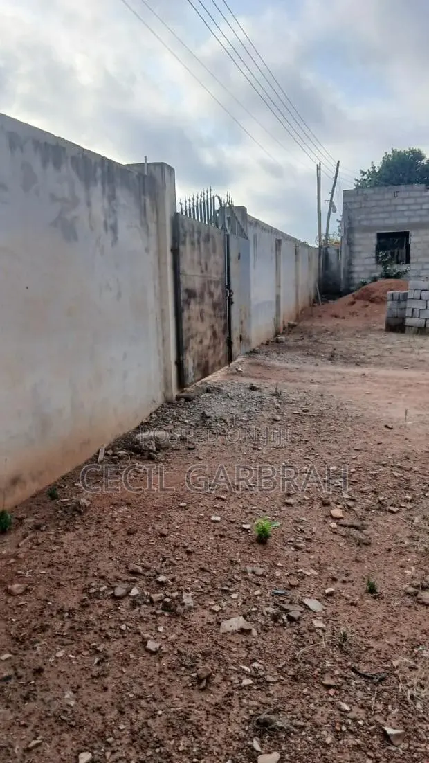 2 Plots of Land at North Legon - Agbogba · Photo 1