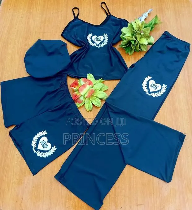 4 in 1 Ladies Nightwear · Photo 1