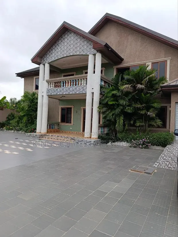 Furnished 6bdrm House in Acp-Interchange, Pokuase for rent · Photo 1