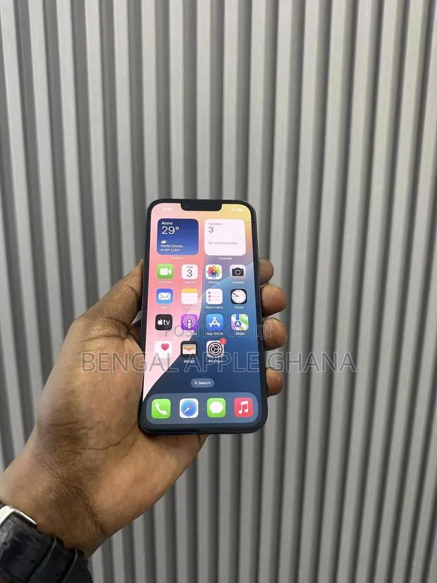 Apple iPhone 14 128 GB Black · Photo 1