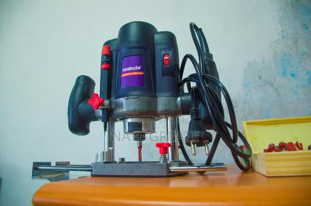 Wood Router · Photo 1