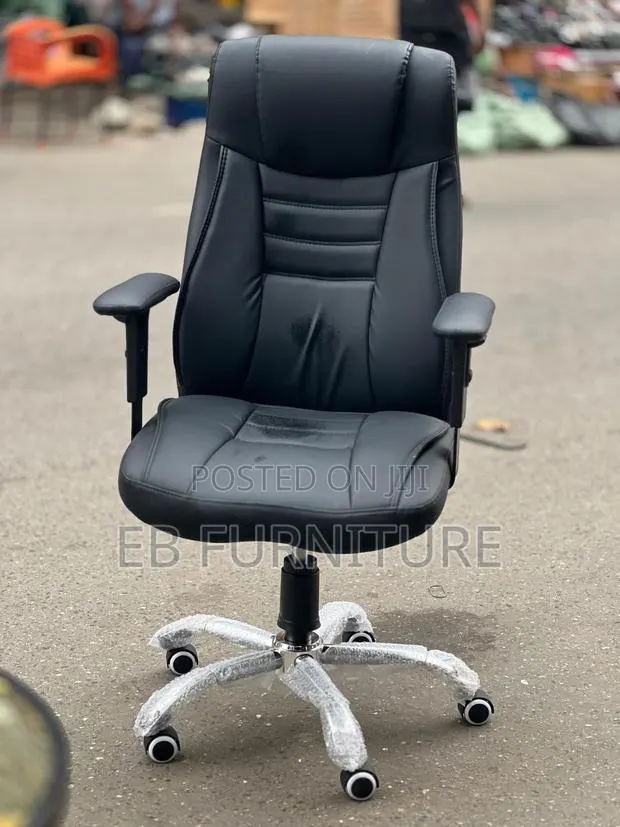 Office Chair With Adjustable Arm · Photo 1