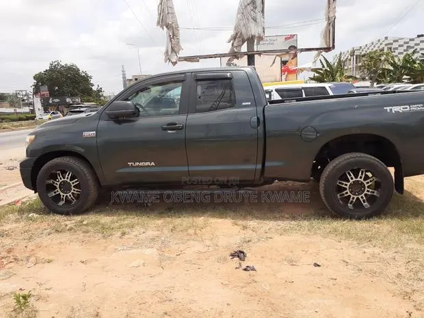 Toyota Tundra