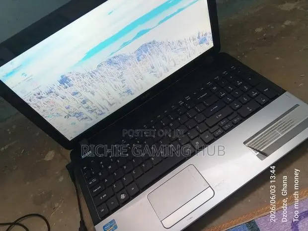 Laptop Acer 8GB Intel Core i3 HDD 500GB · Photo 1