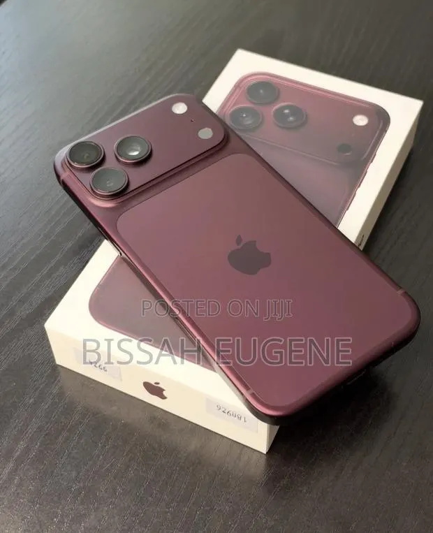 New Apple iPhone 18 Pro Max 512 GB Red · Photo 1
