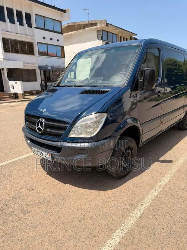 Mercedes-Benz Sprinter 2014 Blue · Photo 1