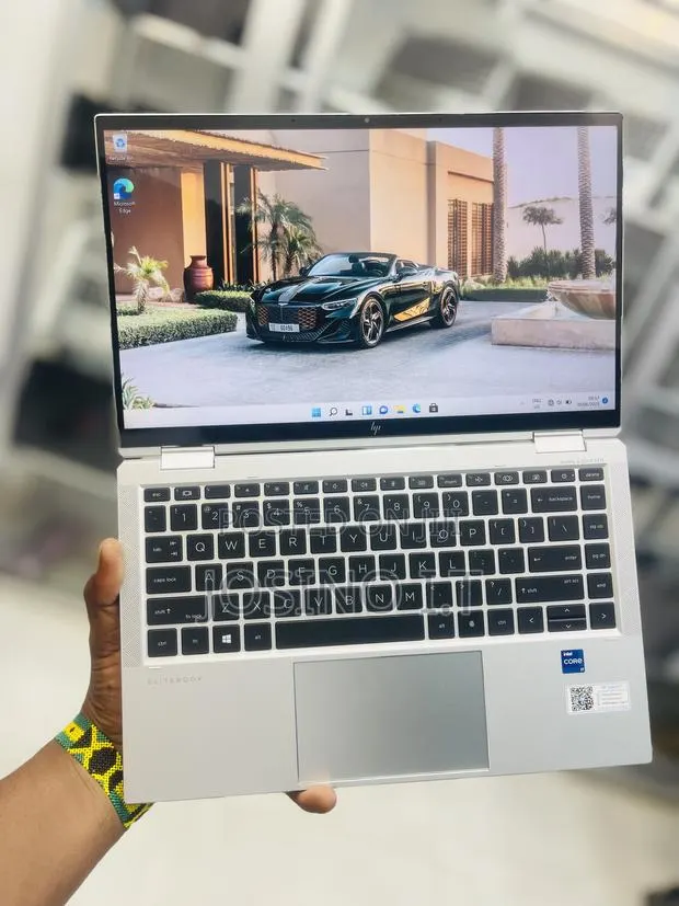Laptop HP EliteBook 1040 G8 16GB Intel Core i7 SSD 512GB · Photo 1