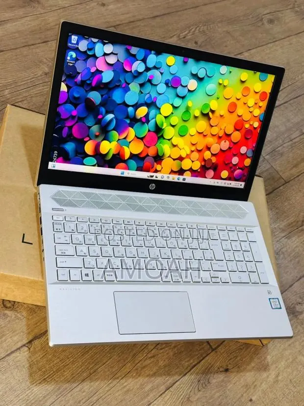New Laptop HP Pavilion 15 16GB Intel Core i5 HDD+SSD 750GB · Photo 1