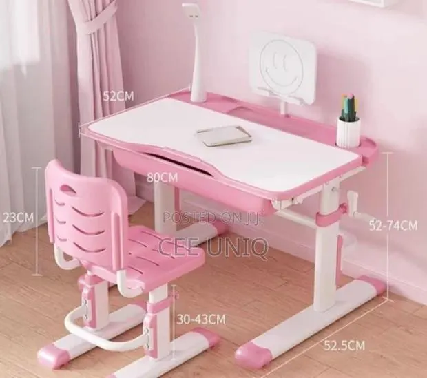 Elegance Kids Adjustable Table and Chair · Photo 1