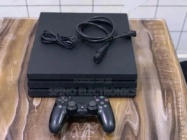 Ps4 Pro With Games of Your Choice · Photo 1