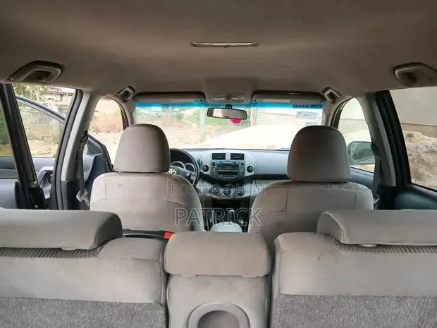 Toyota RAV4 2.5 Limited 2012 Gray · Photo 7
