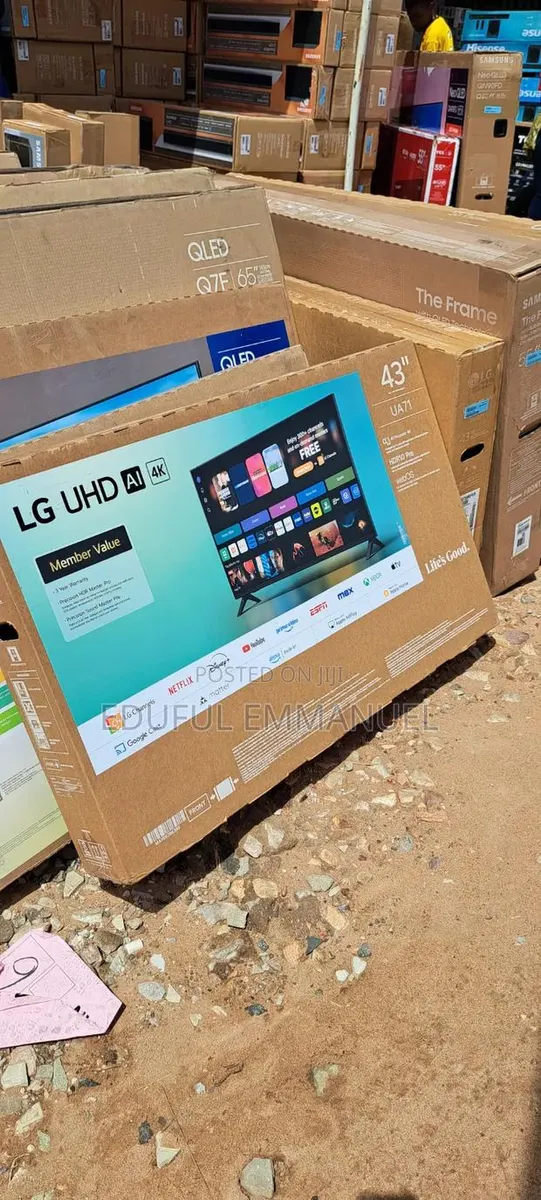 Lg 43" Uhd Smart Ai Tv Netflix Youtube Apple Airplay Bluetooth · Photo 1