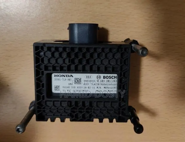 Honda CR-V 2017-2022 Cruise Control Radar Sensor · Photo 1