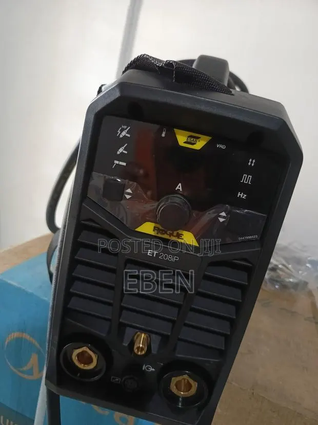Esab ET 208ip Welding Machine · Photo 1
